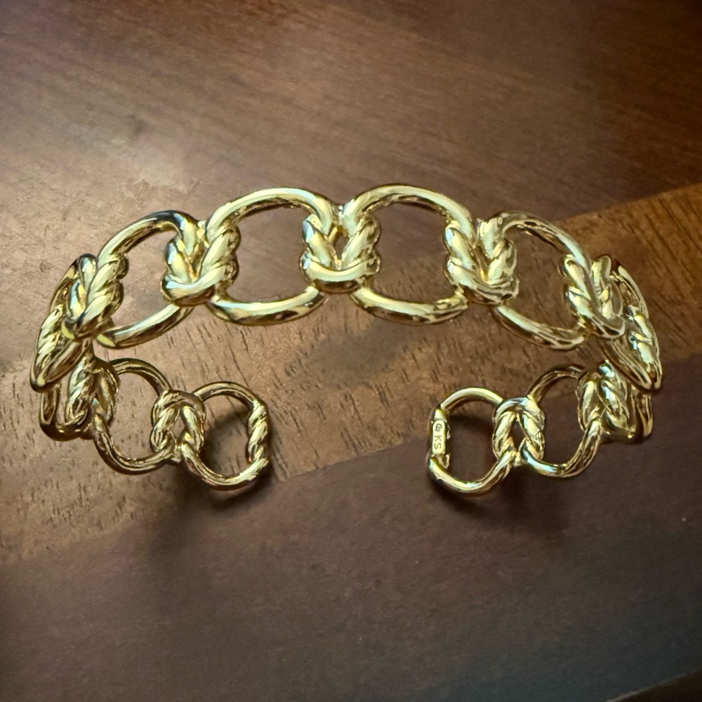 Kendra Scott Fallyn Chain Link Cuff Bracelet in gold tone